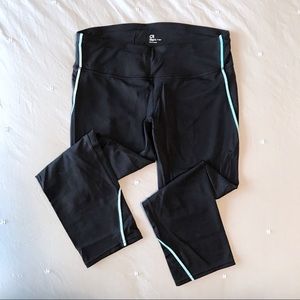 GAP | GapFit Gfast Capri Leggings
